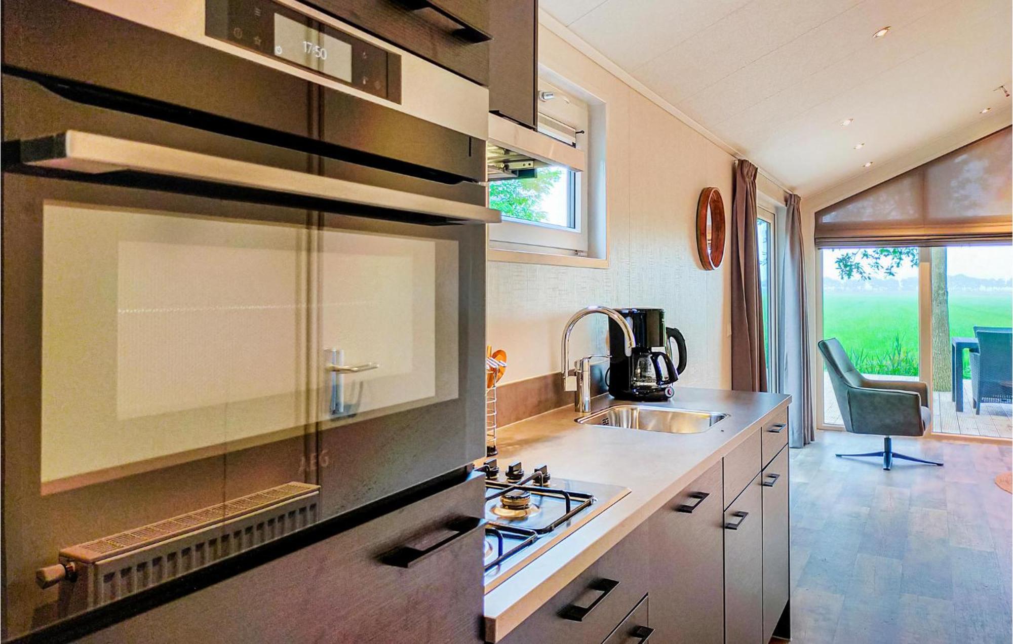 Chalet 84 Oosterwolde  ภายนอก รูปภาพ